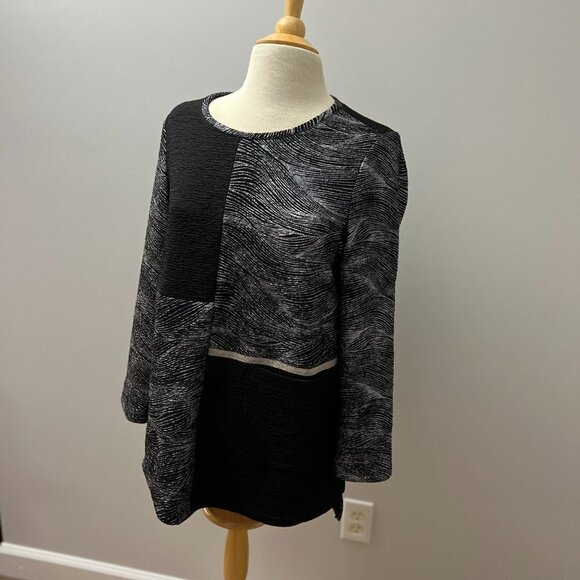 IC by Connie K Black Silver Mixed Media Tunic Top Sz S - Picture 11 of 12